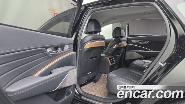 Kia K9 2023 — photo 16