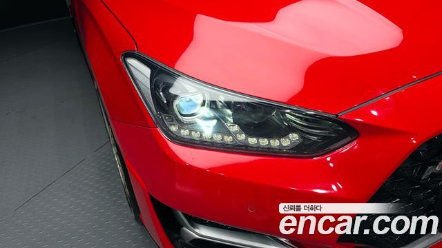 Hyundai Veloster 2018 — photo 8