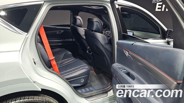 Genesis GV80 2025 — photo 17