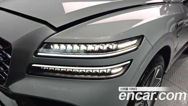 Genesis GV80 2025 — photo 8