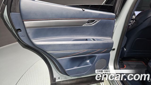 Genesis GV80 2025 — photo 15