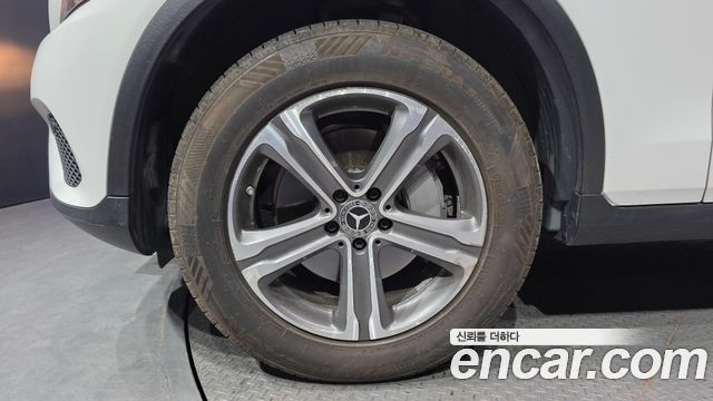 Mercedes-Benz GLC-Class 2019 — photo 5