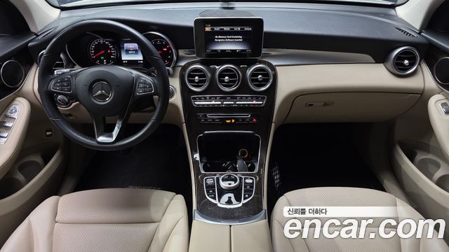 Mercedes-Benz GLC-Class 2019 — photo 7