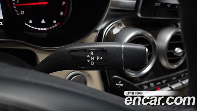 Mercedes-Benz GLC-Class 2019 — photo 9