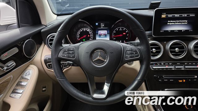 Mercedes-Benz GLC-Class 2019 — photo 13
