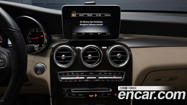 Mercedes-Benz GLC-Class 2019 — photo 14