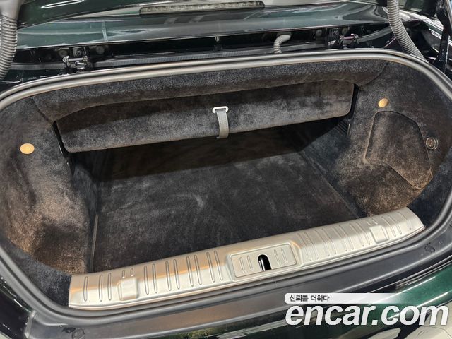 Rolls-Royce Dawn 2018 — photo 16