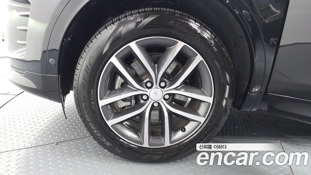 Land Rover Discovery Sport 2025 — photo 5