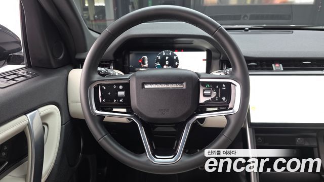 Land Rover Discovery Sport 2025 — photo 13