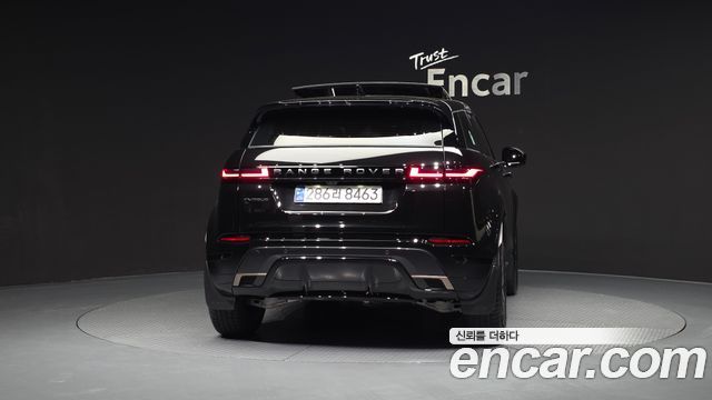 Land Rover Range Rover Evoque 2025 — photo 4