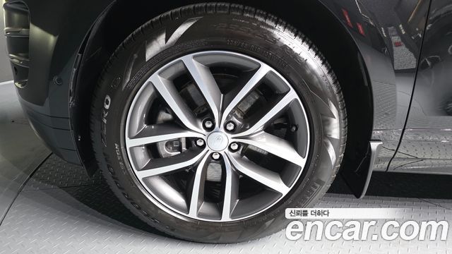 Land Rover Range Rover Evoque 2025 — photo 5