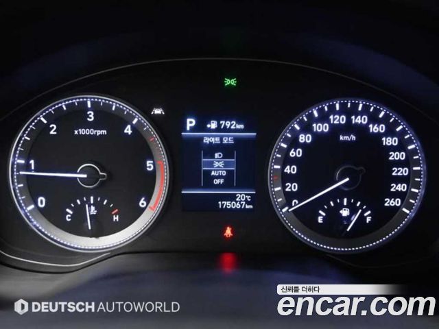 Hyundai Grandeur 2018 — photo 8