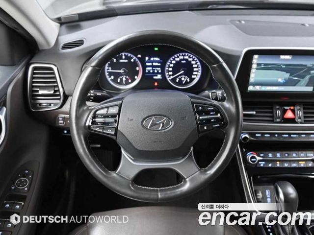 Hyundai Grandeur 2018 — photo 13