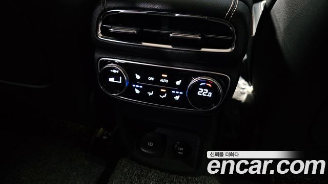 Genesis GV80 2020 — photo 19