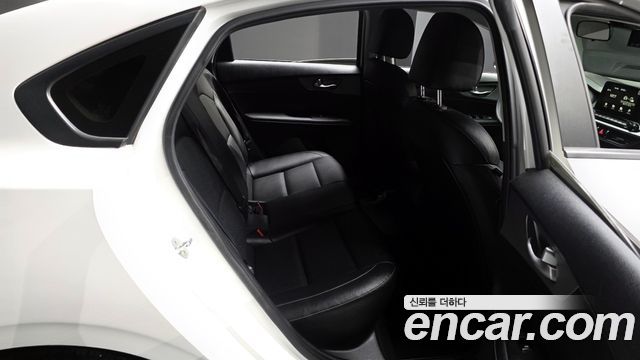 Kia K3 2020 — photo 17