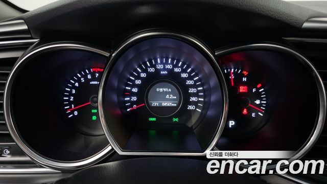 Kia K5 2014 — photo 11