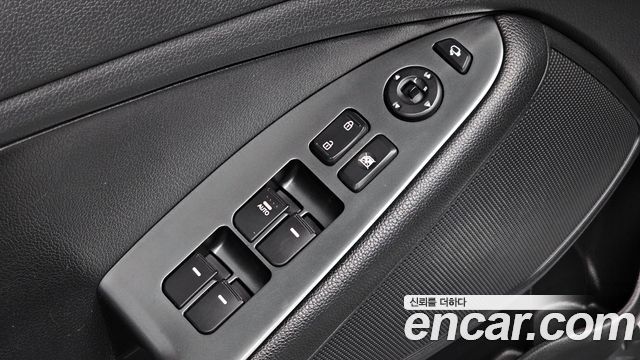Kia K5 2014 — photo 24