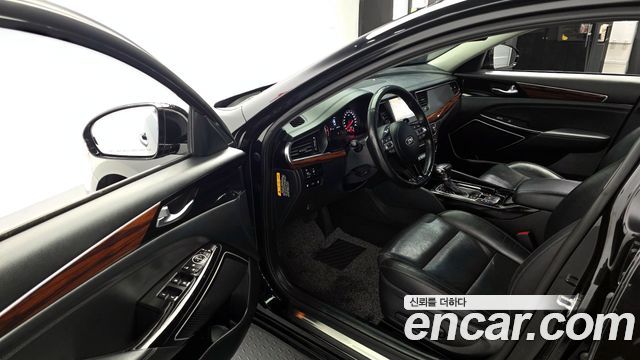 Kia K7 2016 — photo 13