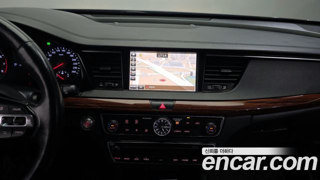 Kia K7 2016 — photo 20