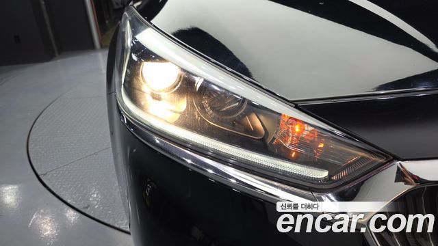 Kia K7 2016 — photo 8