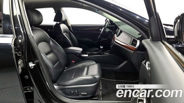 Kia K7 2016 — photo 16