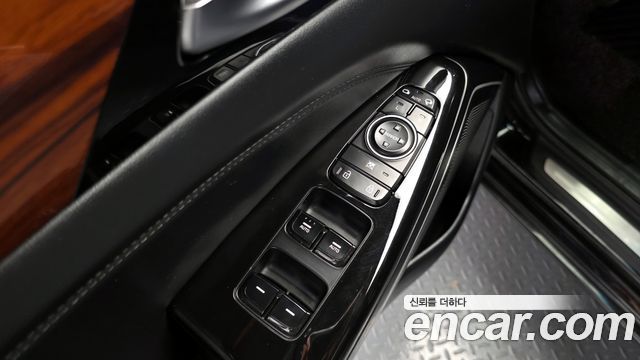 Kia K7 2016 — photo 27