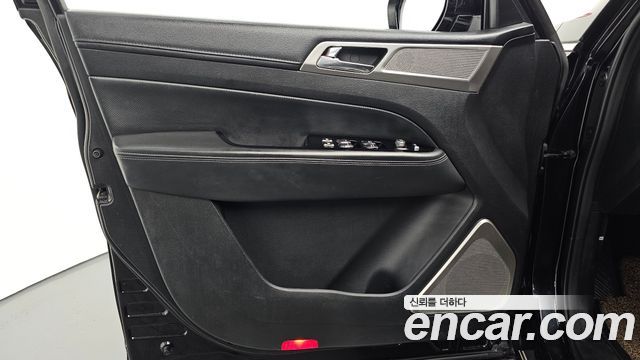 KG Mobility Rexton 2019 — photo 14