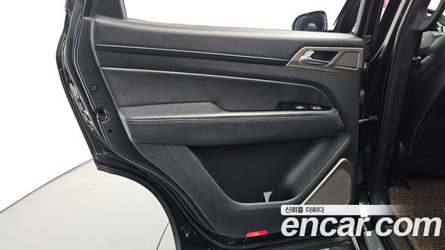 KG Mobility Rexton 2019 — photo 15