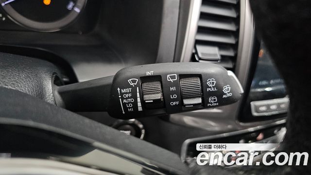 KG Mobility Rexton 2019 — photo 33