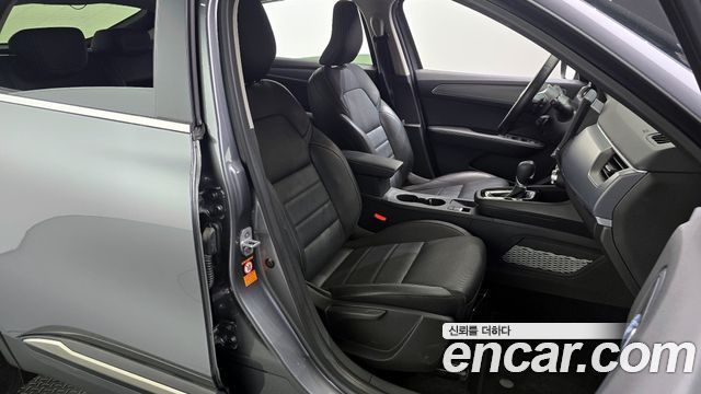 Renault Korea XM3 2023 — photo 18