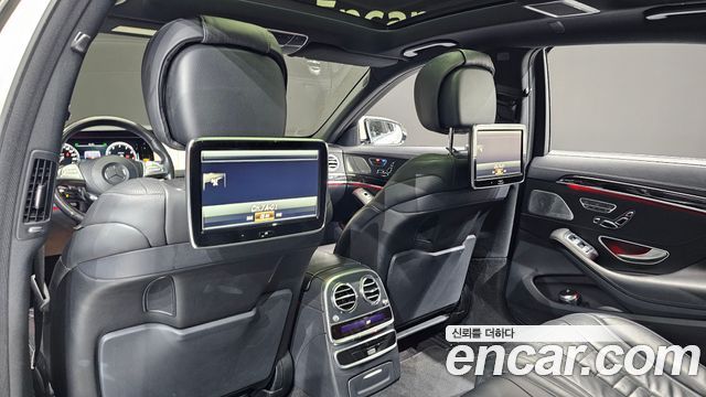 Mercedes-Benz S-Class 2015 — photo 11