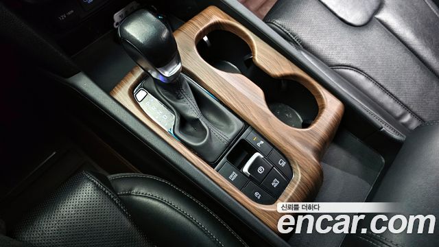 Hyundai Santafe 2020 — photo 12