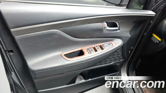 Hyundai Santafe 2020 — photo 14