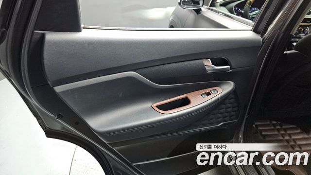 Hyundai Santafe 2020 — photo 15