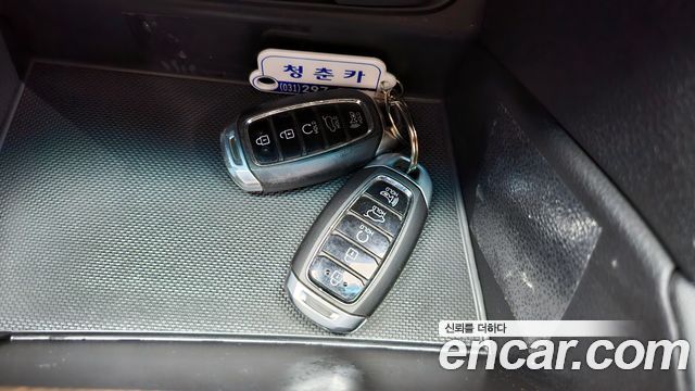 Hyundai Santafe 2020 — photo 28