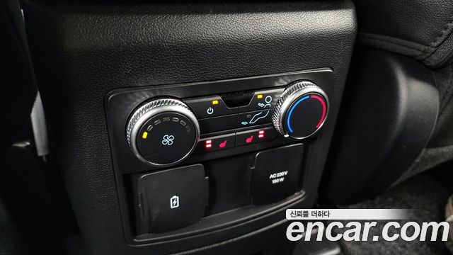 Ford Explorer 2022 — photo 25