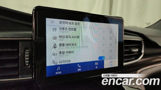 Ford Explorer 2022 — photo 34