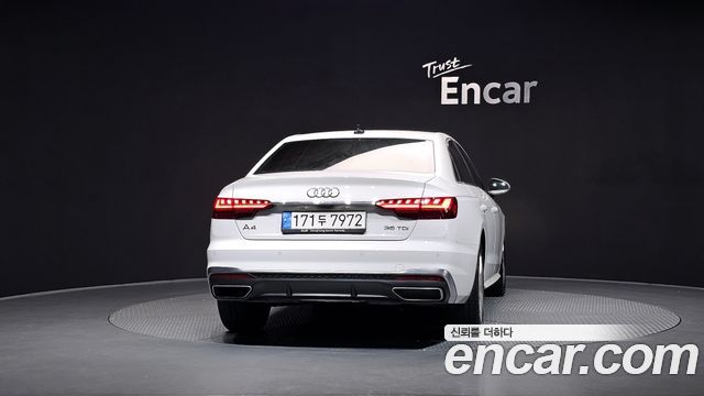 Audi A4 2021 — photo 4