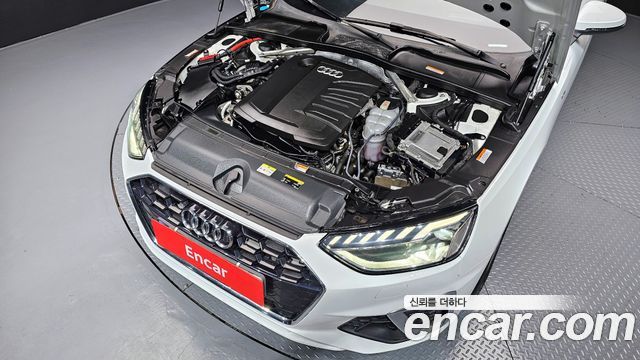 Audi A4 2021 — photo 6