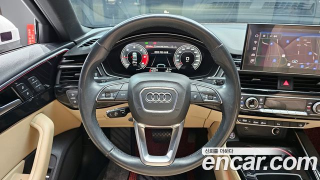 Audi A4 2021 — photo 19