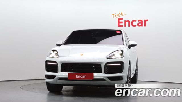 Porsche Cayenne 2020 — photo 3