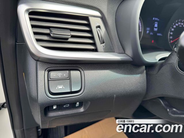Kia K5 2020 — photo 8