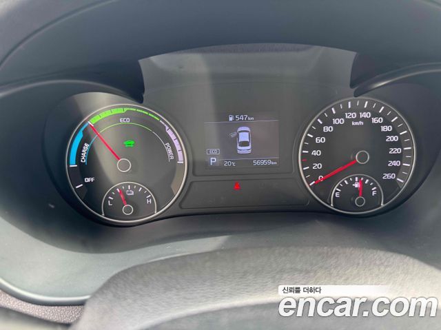 Kia K5 2020 — photo 13