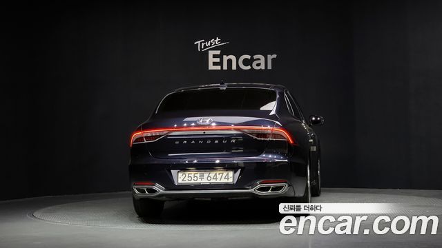 Hyundai Grandeur 2022 — photo 4