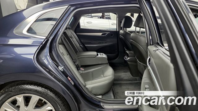 Hyundai Grandeur 2022 — photo 18
