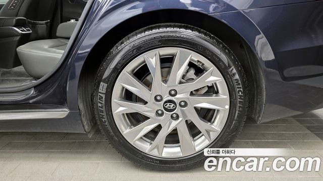 Hyundai Grandeur 2022 — photo 7