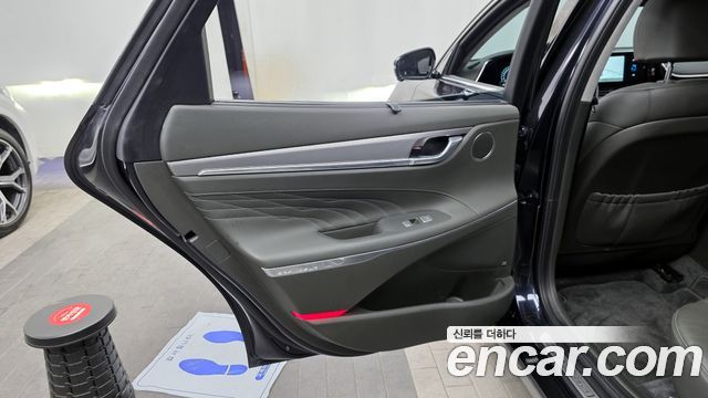 Hyundai Grandeur 2022 — photo 15
