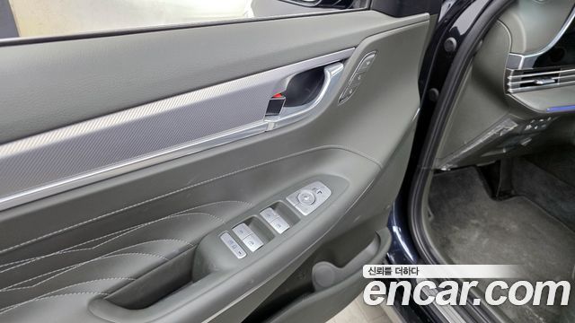 Hyundai Grandeur 2022 — photo 33