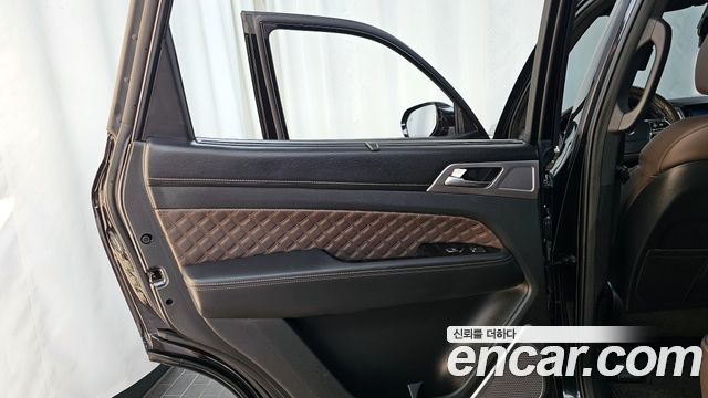 KG Mobility Rexton 2021 — photo 15