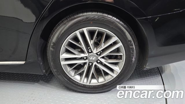 Hyundai Grandeur 2018 — photo 5